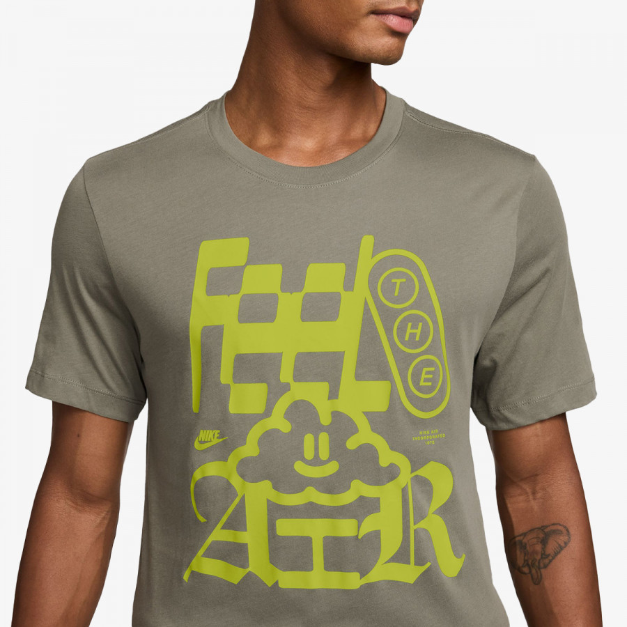 NIKE Majica kratkih rukava U NSW TEE STD CLOUD AIR 