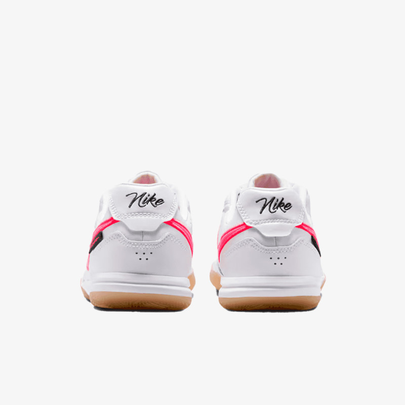 NIKE Tenisice Streetgato 