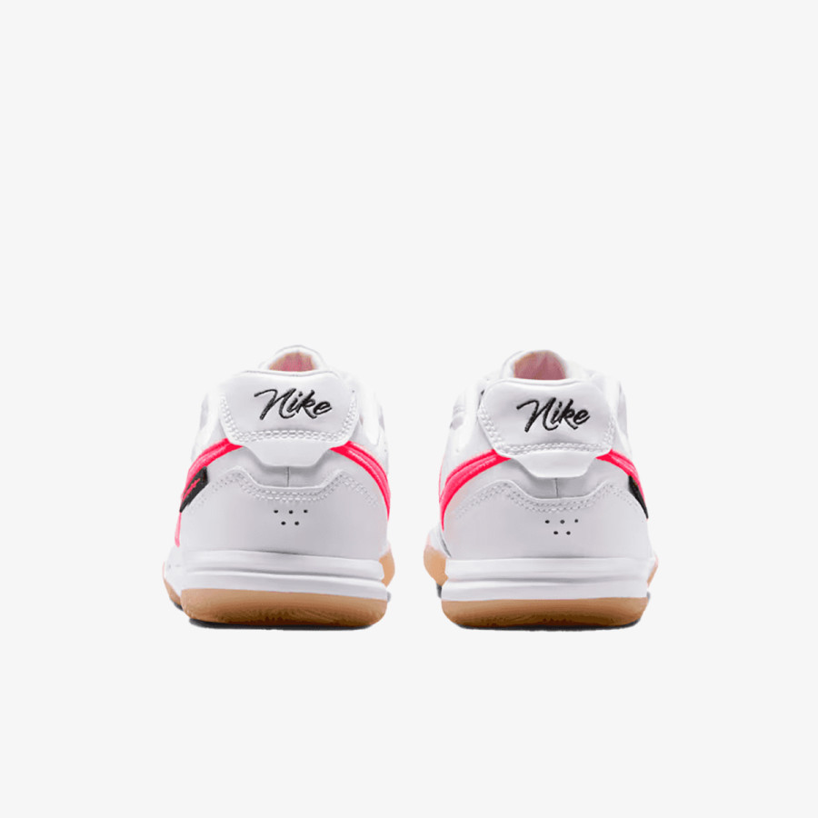 NIKE Tenisice Streetgato 