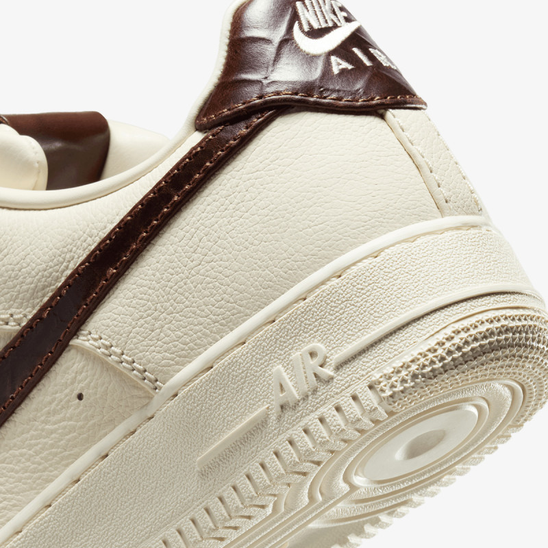 NIKE Tenisice AIR FORCE 1 '07 