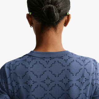 NIKE Majica kratkih rukava Sportswear 