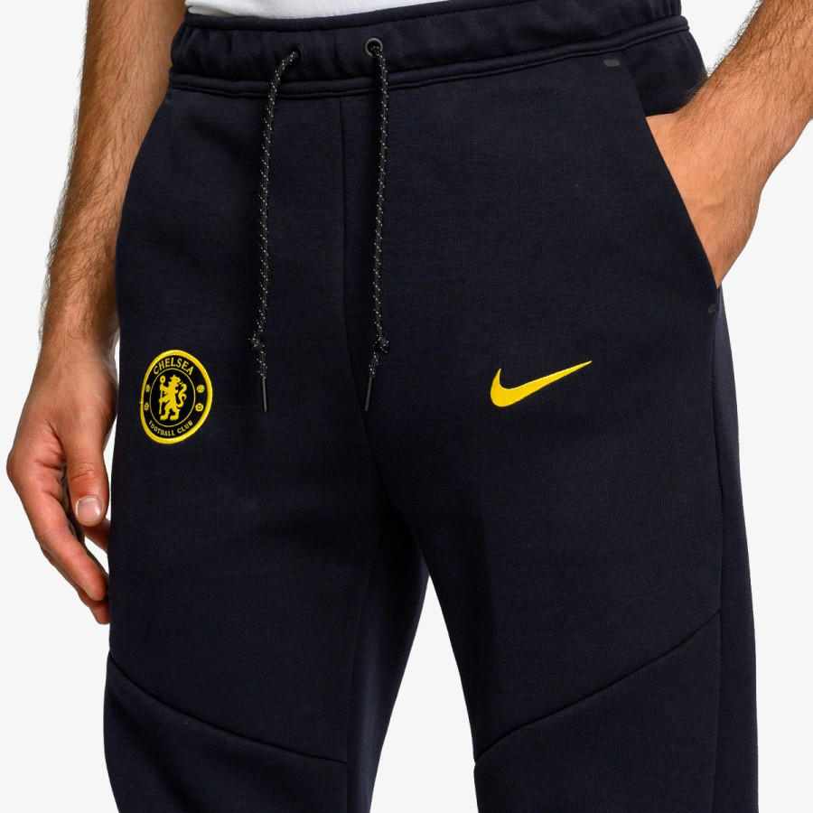 NIKE Tajice CFC M NK TCH FLC JGGR 