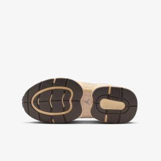 NIKE Tenisice JORDAN TRUNNER O/S BG 