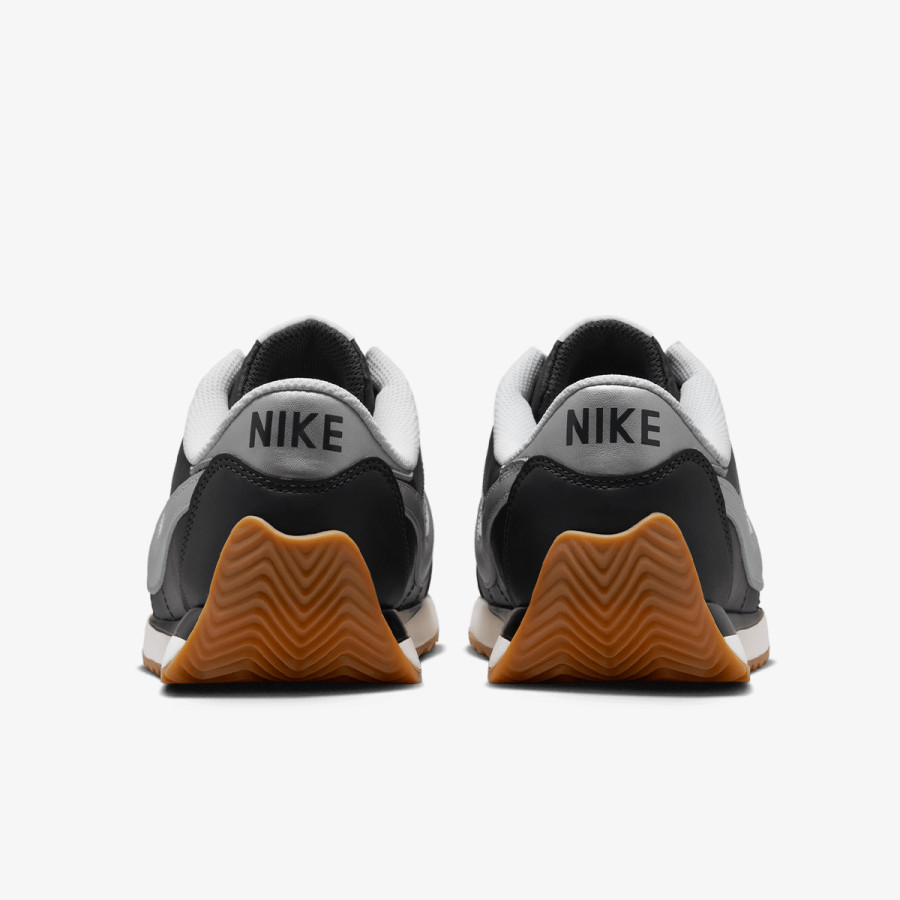 NIKE Tenisice Pacific 