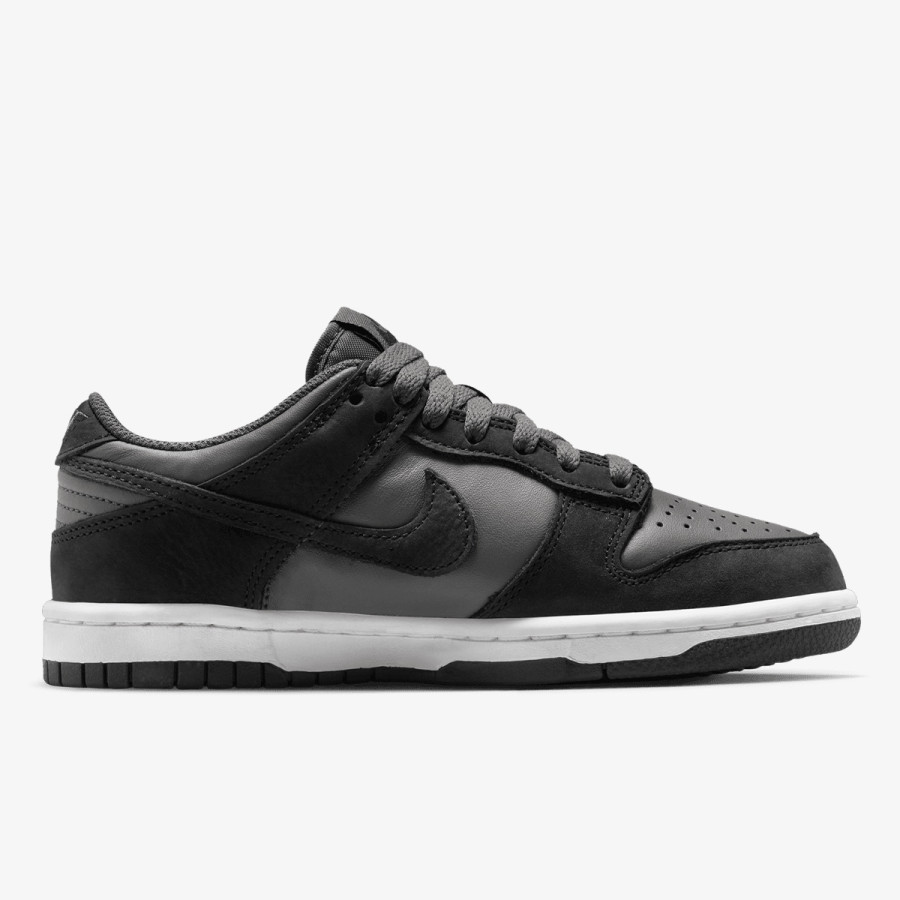 NIKE Tenisice NIKE DUNK LOW SE (GS) 