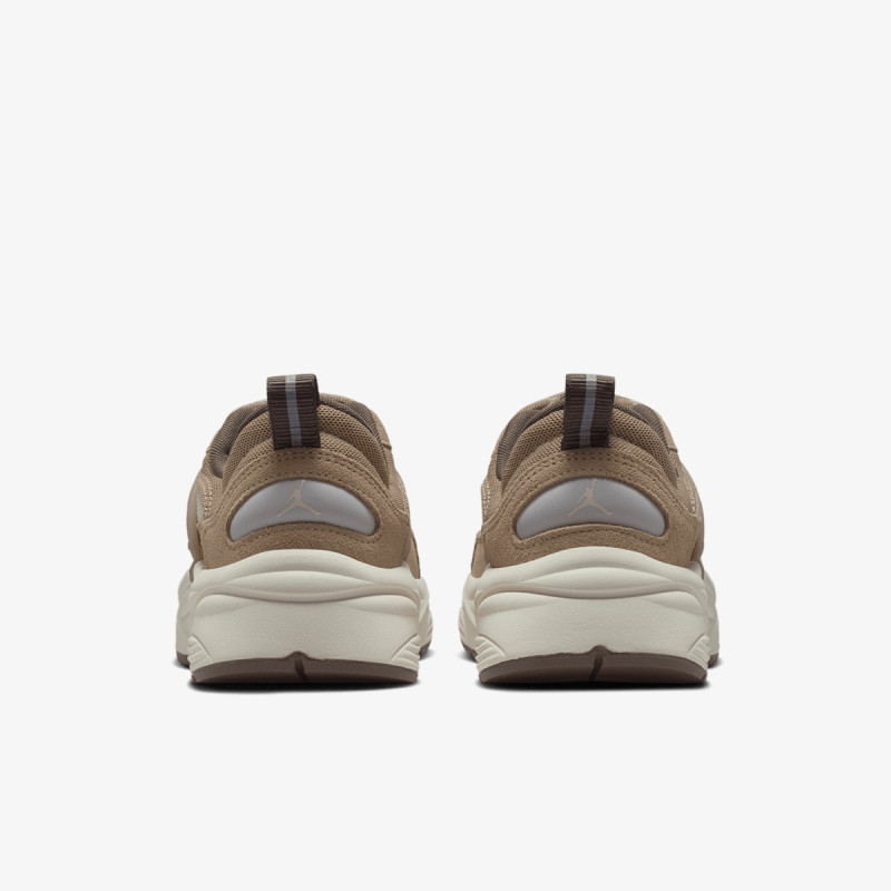 NIKE Tenisice Jordan Trunner O/S 