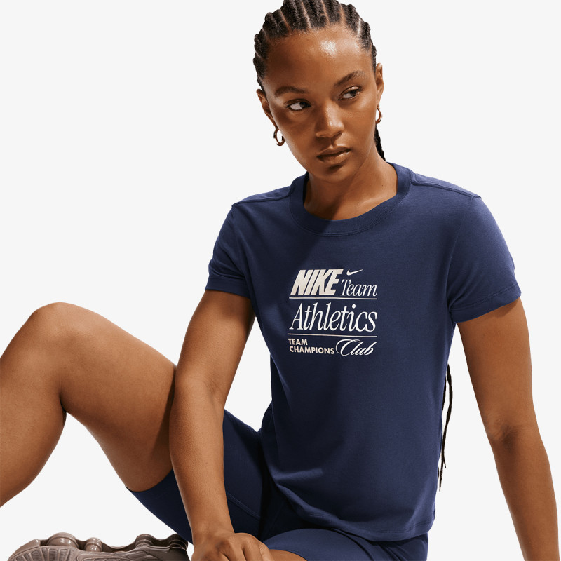 NIKE Majica kratkih rukava Sportswear 