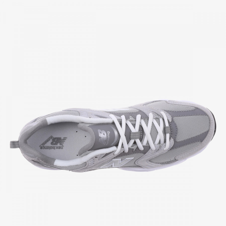 NEW BALANCE Tenisice 530 
