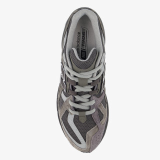 NEW BALANCE Tenisice 1906 