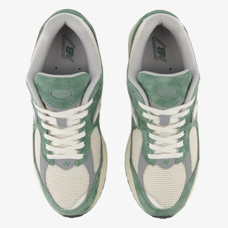 NEW BALANCE Tenisice 2002R 