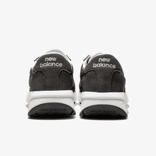 NEW BALANCE Tenisice 370 
