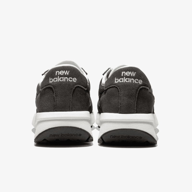 NEW BALANCE Tenisice 370 