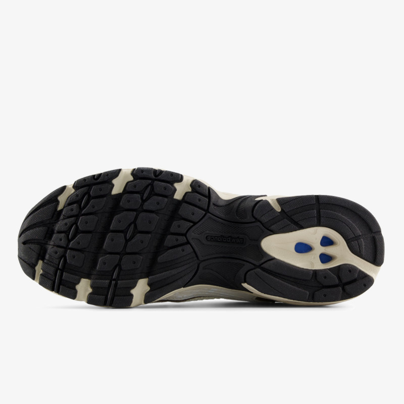 NEW BALANCE Tenisice 530 