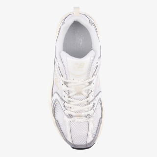 NEW BALANCE Tenisice 530 