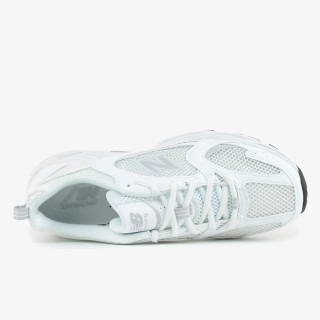 NEW BALANCE Tenisice 530 