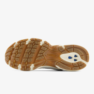 NEW BALANCE Tenisice 530 