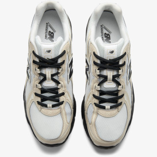 NEW BALANCE Tenisice 740 