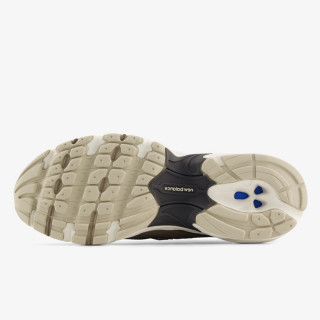 NEW BALANCE Tenisice 740 