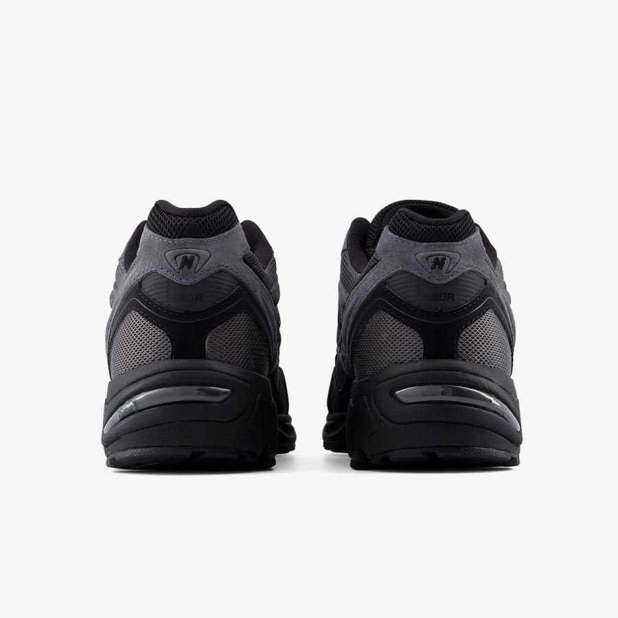 NEW BALANCE Tenisice 880 